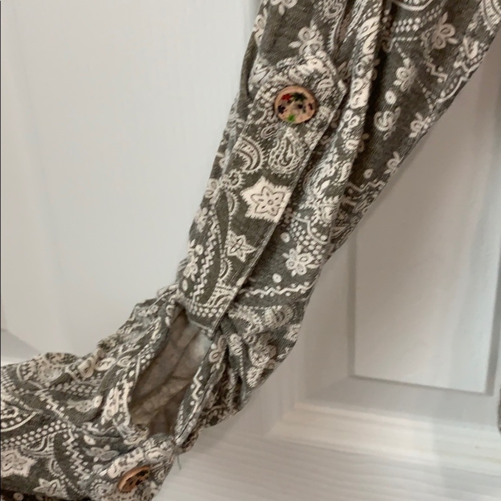 BKE Button Up - Picture 5 of 5